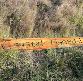 Crystal Mynydd